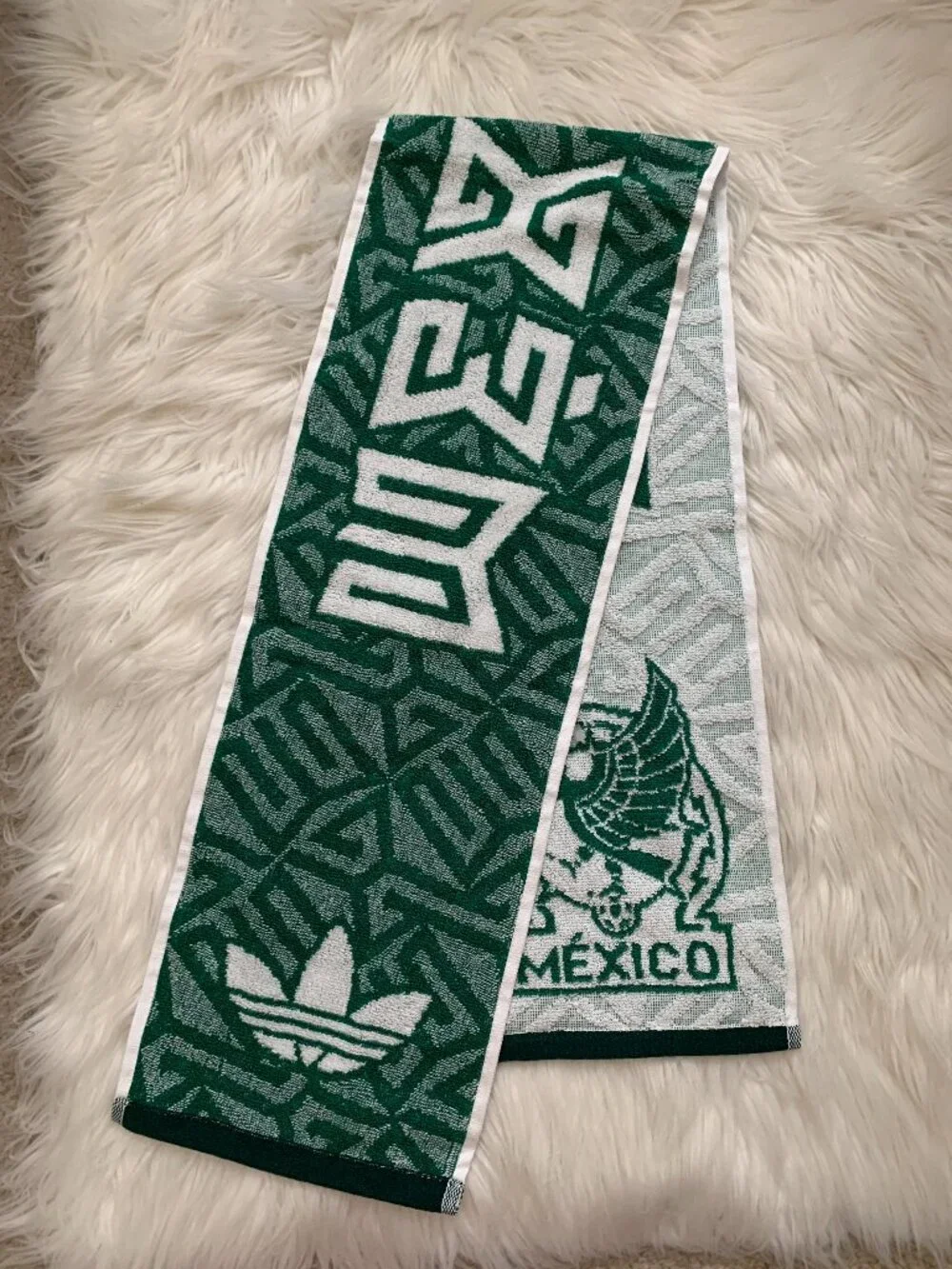 ADIDAS Mexico 26 Away Soccer Towel in White/Green